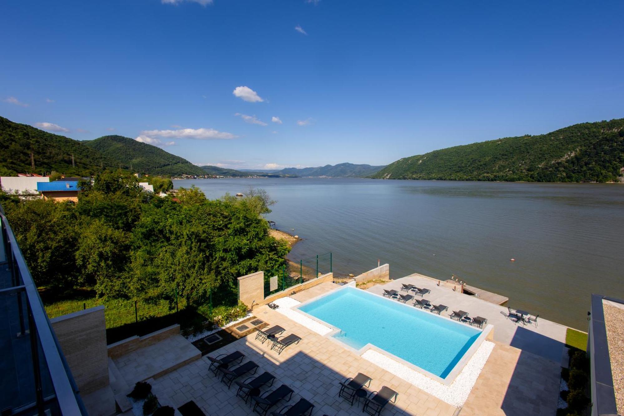 Yrys House - Adults Only Hotel Ieşelniţa Екстериор снимка