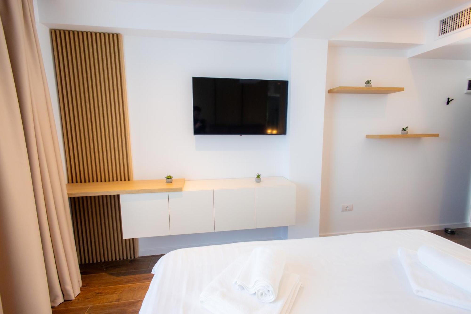 Yrys House - Adults Only Hotel Ieşelniţa Екстериор снимка